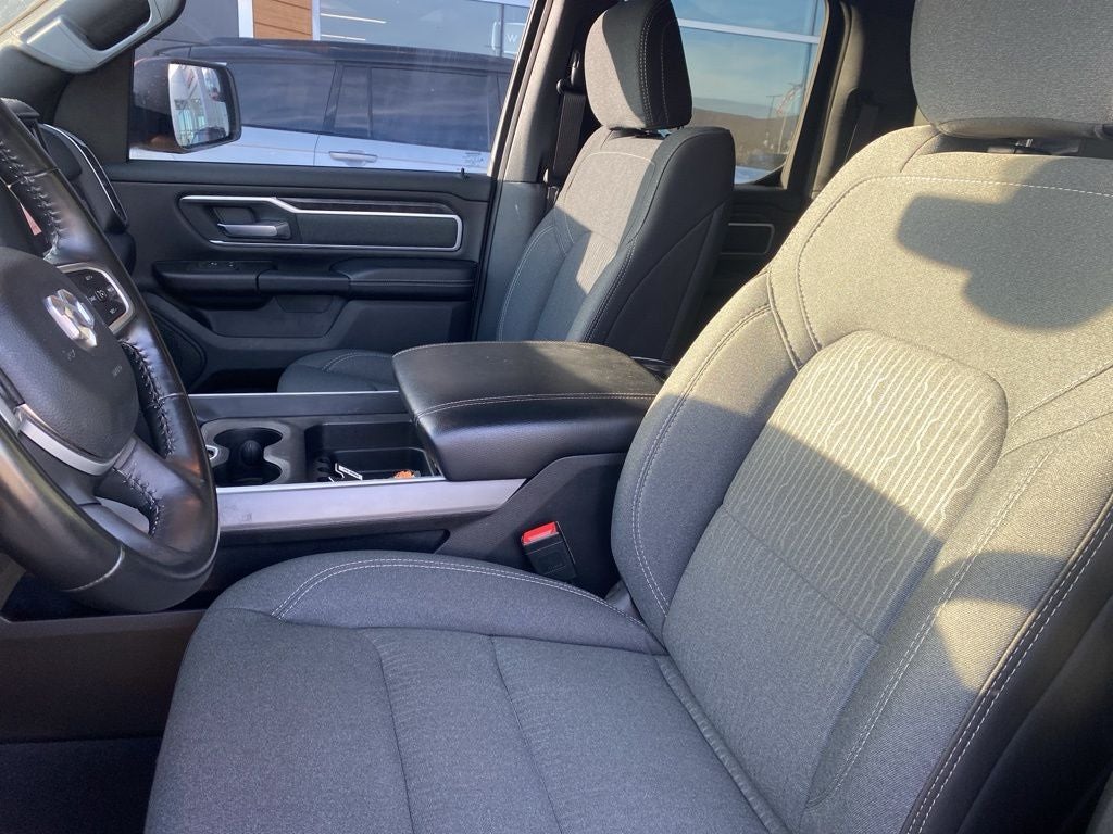 2022 RAM 1500 Big Horn Quad Cab 4x4 6'4' Box