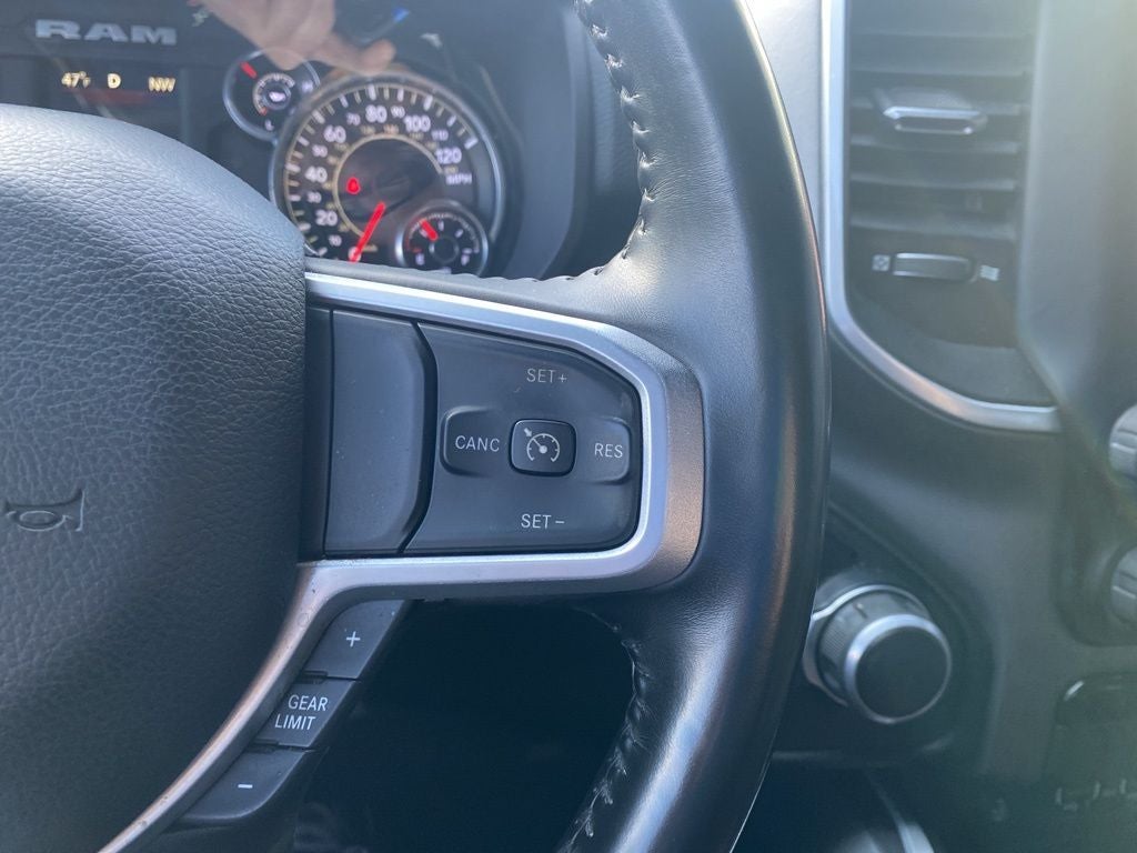 2022 RAM 1500 Big Horn Quad Cab 4x4 6'4' Box