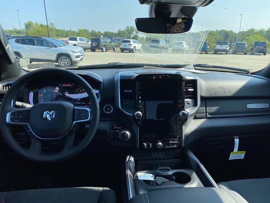 2026 RAM 1500 RAM 1500 BIG HORN CREW CAB 4X4 5'7' BOX