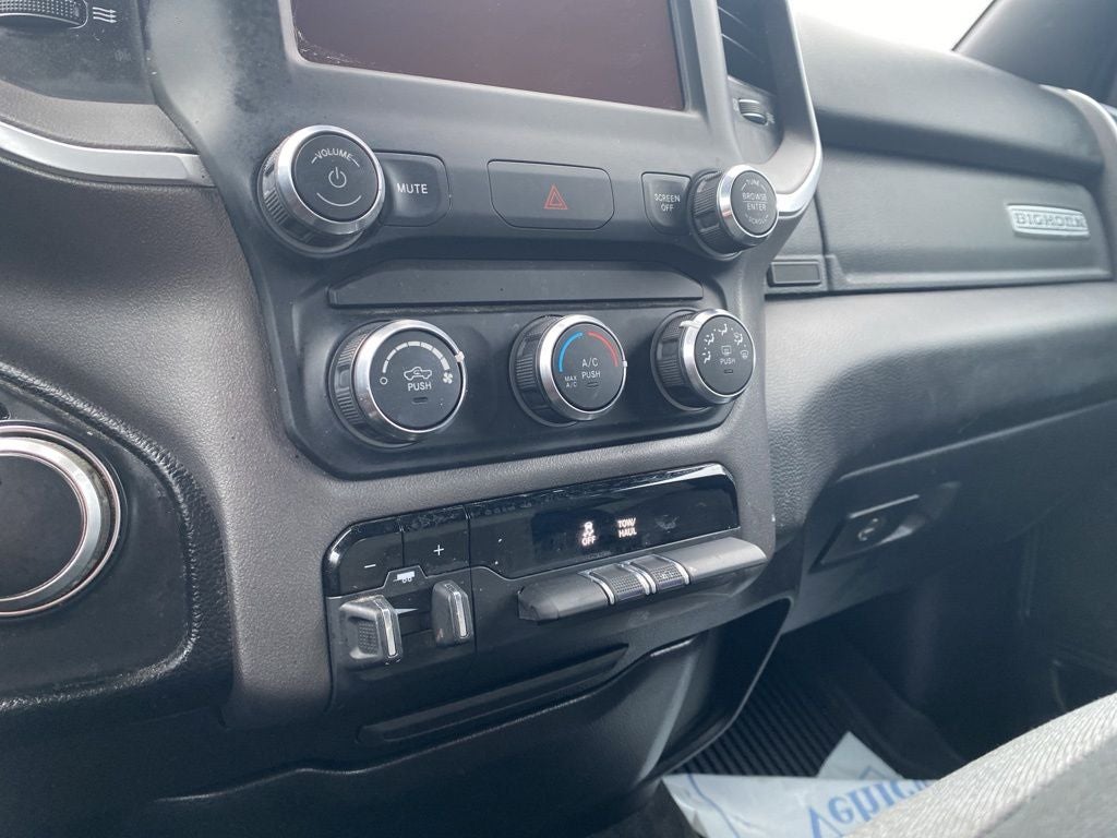 2021 RAM 1500 Big Horn Crew Cab 4x4 5'7' Box