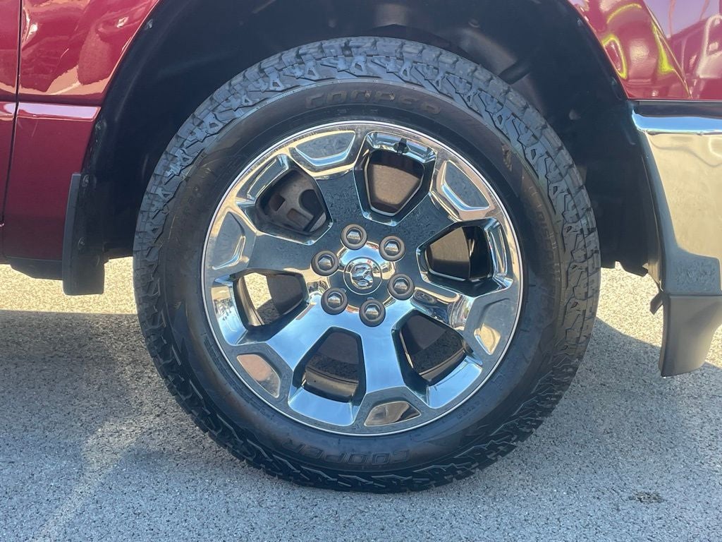 2022 RAM 1500 Big Horn Crew Cab 4x4 5'7' Box