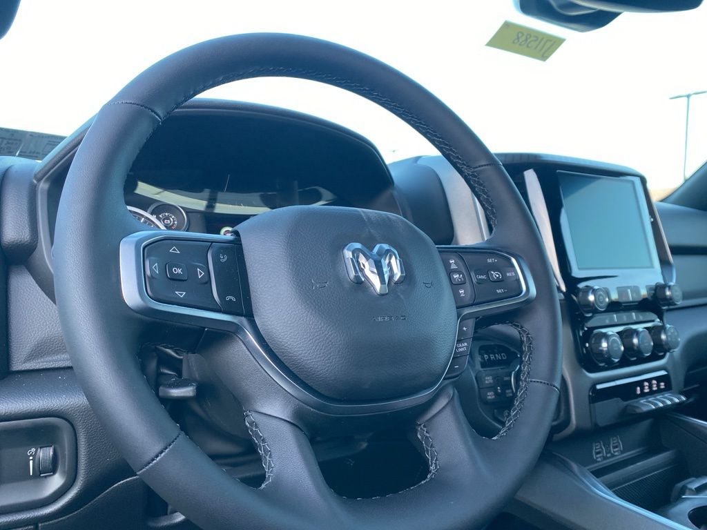 2026 RAM 1500 RAM 1500 BIG HORN CREW CAB 4X4 5'7' BOX