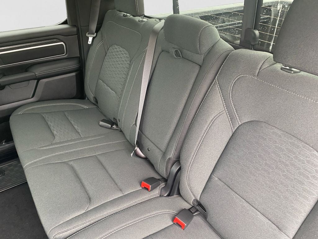 2027 RAM 1500 Big Horn/Lone Star