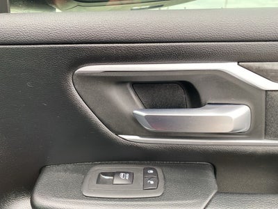 2020 RAM 1500 Big Horn Crew Cab 4x4 5'7' Box