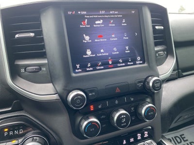 2020 RAM 1500 Big Horn Crew Cab 4x4 5'7' Box