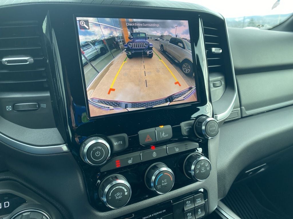 2026 RAM 1500 RAM 1500 BIG HORN CREW CAB 4X4 5'7' BOX