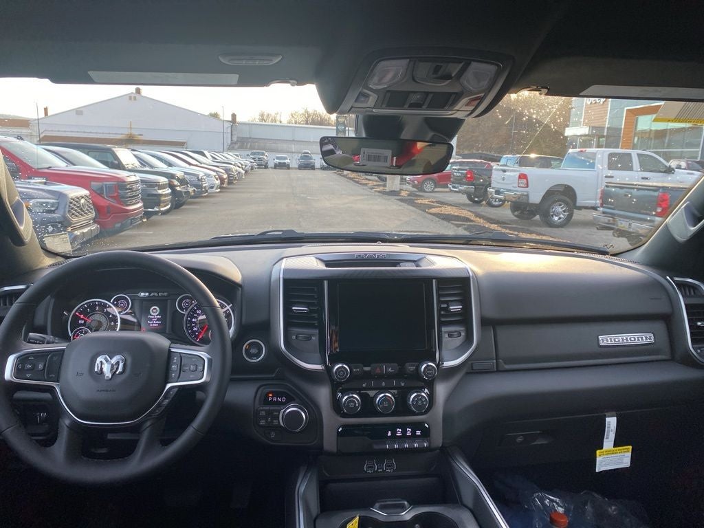 2026 RAM 1500 RAM 1500 BIG HORN CREW CAB 4X4 5'7' BOX