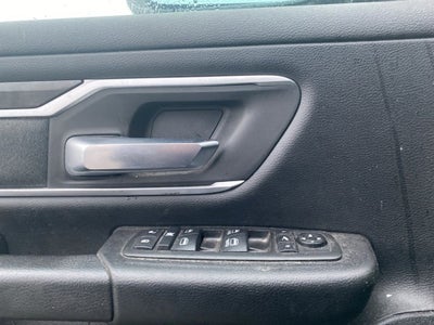 2021 RAM 1500 Big Horn Crew Cab 4x4 5'7' Box