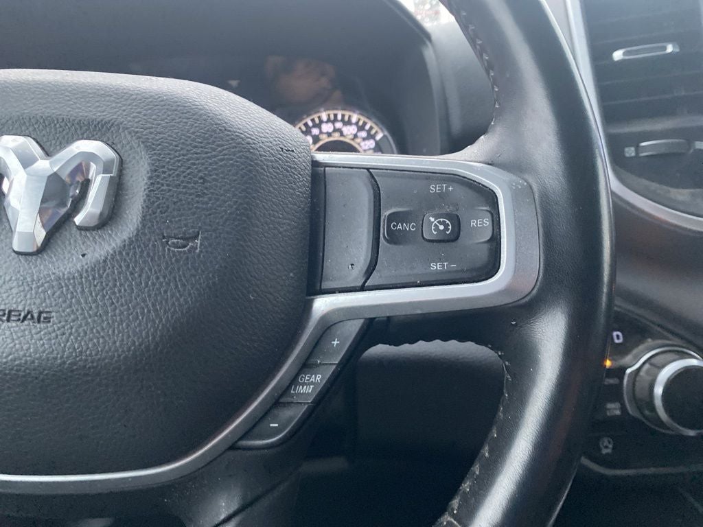 2021 RAM 1500 Big Horn Crew Cab 4x4 5'7' Box