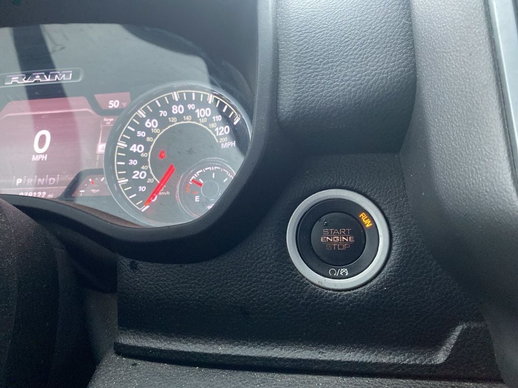 2021 RAM 1500 Big Horn Crew Cab 4x4 5'7' Box