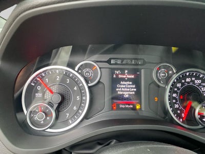 2027 RAM 1500 Big Horn/Lone Star