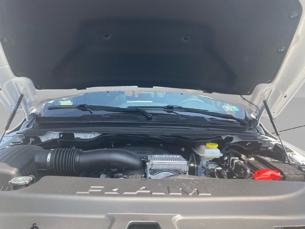 2027 RAM 1500 Big Horn/Lone Star