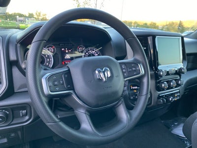 2026 RAM 1500 RAM 1500 TRADESMAN CREW CAB 4X4 5'7' BOX