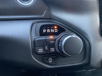 2026 RAM 1500 RAM 1500 TRADESMAN CREW CAB 4X4 5'7' BOX