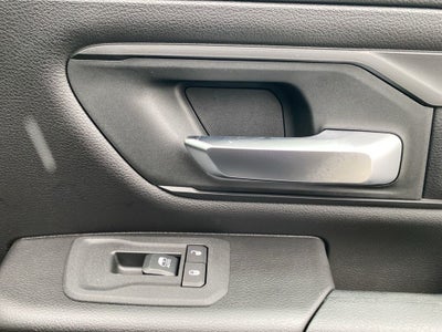 2026 RAM 1500 RAM 1500 EXPRESS CREW CAB 4X4 5'7' BOX