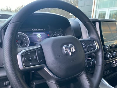 2026 RAM 1500 RAM 1500 EXPRESS CREW CAB 4X4 5'7' BOX