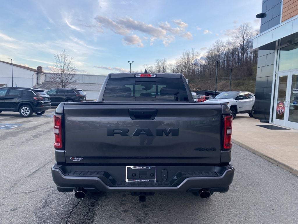 2026 RAM 1500 RAM 1500 EXPRESS CREW CAB 4X4 5'7' BOX