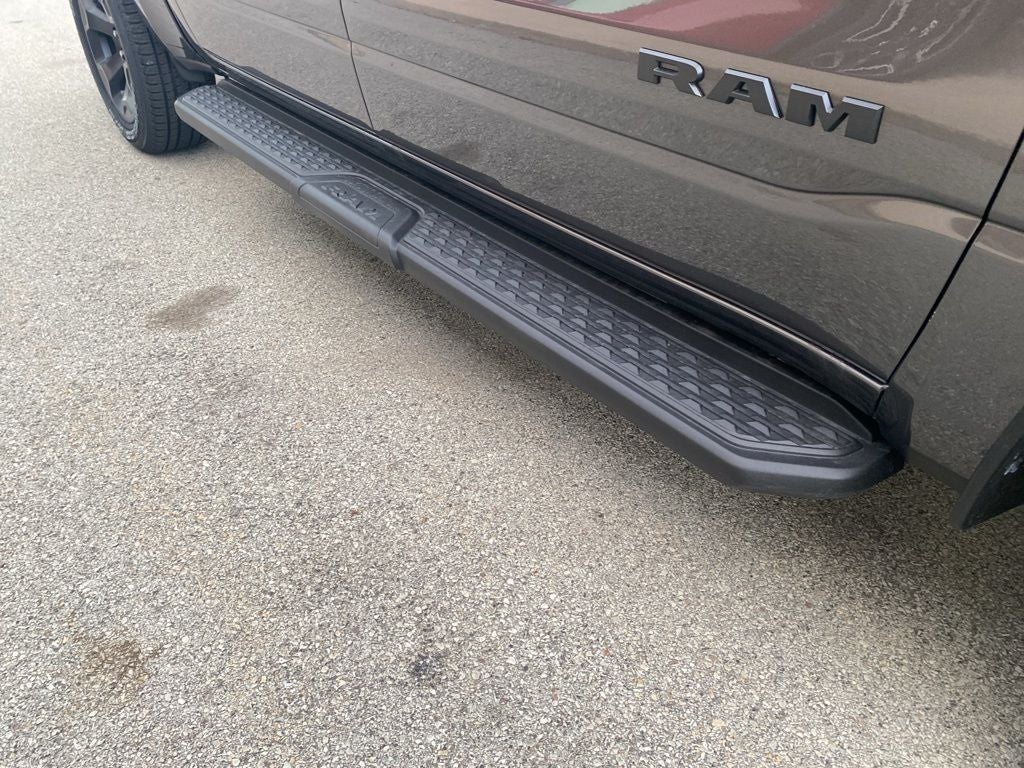 2026 RAM 1500 RAM 1500 EXPRESS CREW CAB 4X4 5'7' BOX