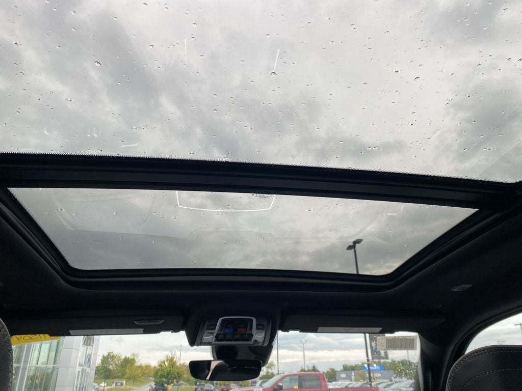 2026 RAM 1500 RAM 1500 LARAMIE CREW CAB 4X4 5'7' BOX