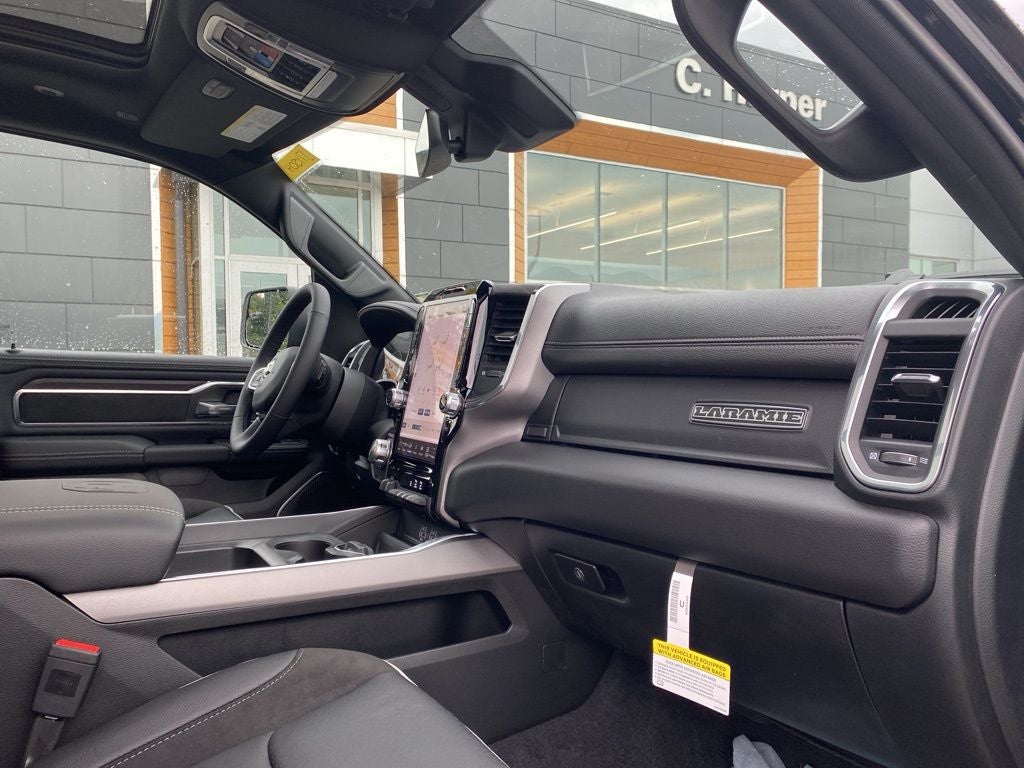 2026 RAM 1500 RAM 1500 LARAMIE CREW CAB 4X4 5'7' BOX