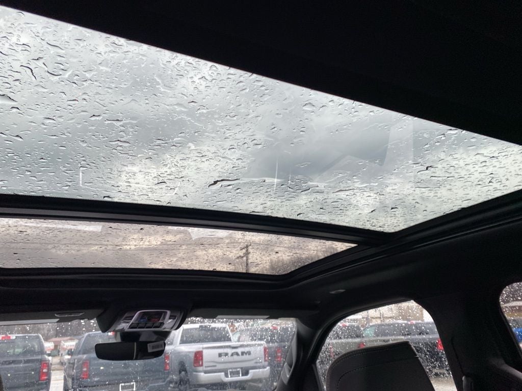 2026 RAM 1500 RAM 1500 LARAMIE CREW CAB 4X4 5'7' BOX