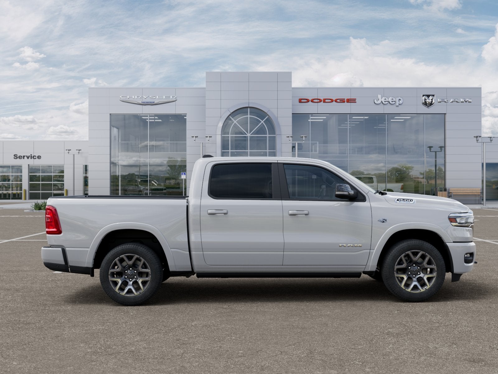 2026 RAM 1500 RAM 1500 LARAMIE CREW CAB 4X4 5'7' BOX