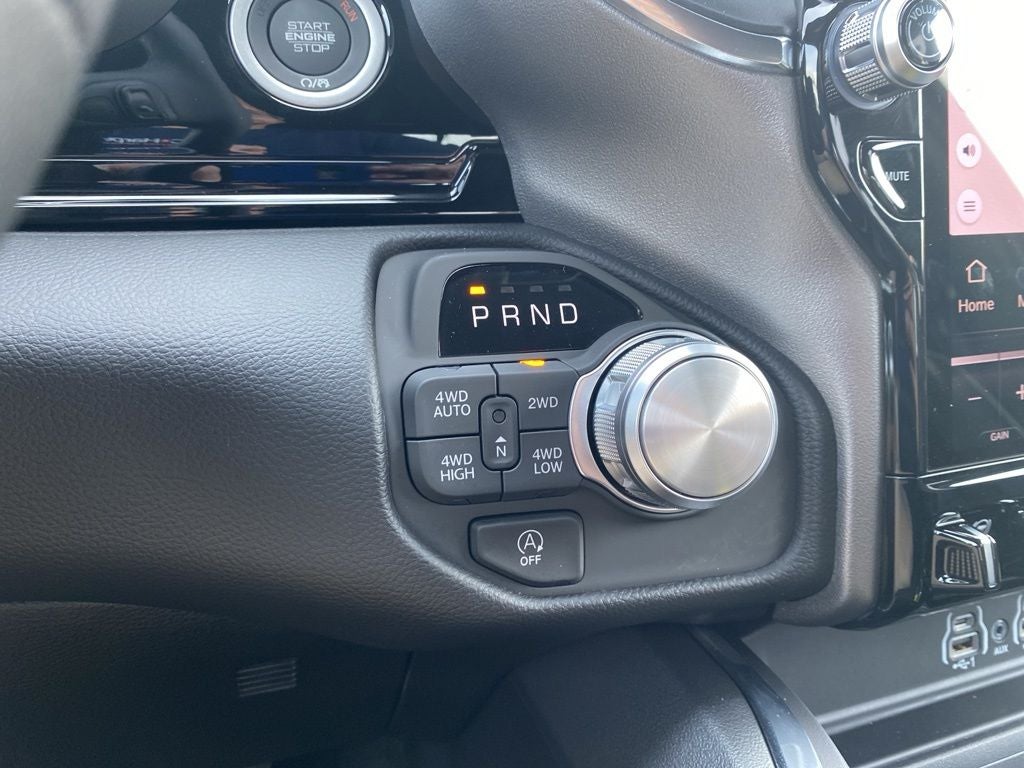 2026 RAM 1500 RAM 1500 LARAMIE CREW CAB 4X4 5'7' BOX