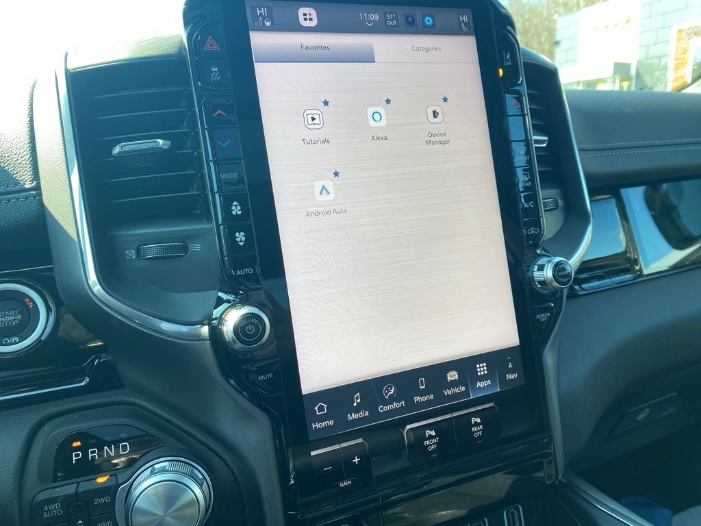 2026 RAM 1500 RAM 1500 LARAMIE CREW CAB 4X4 5'7' BOX