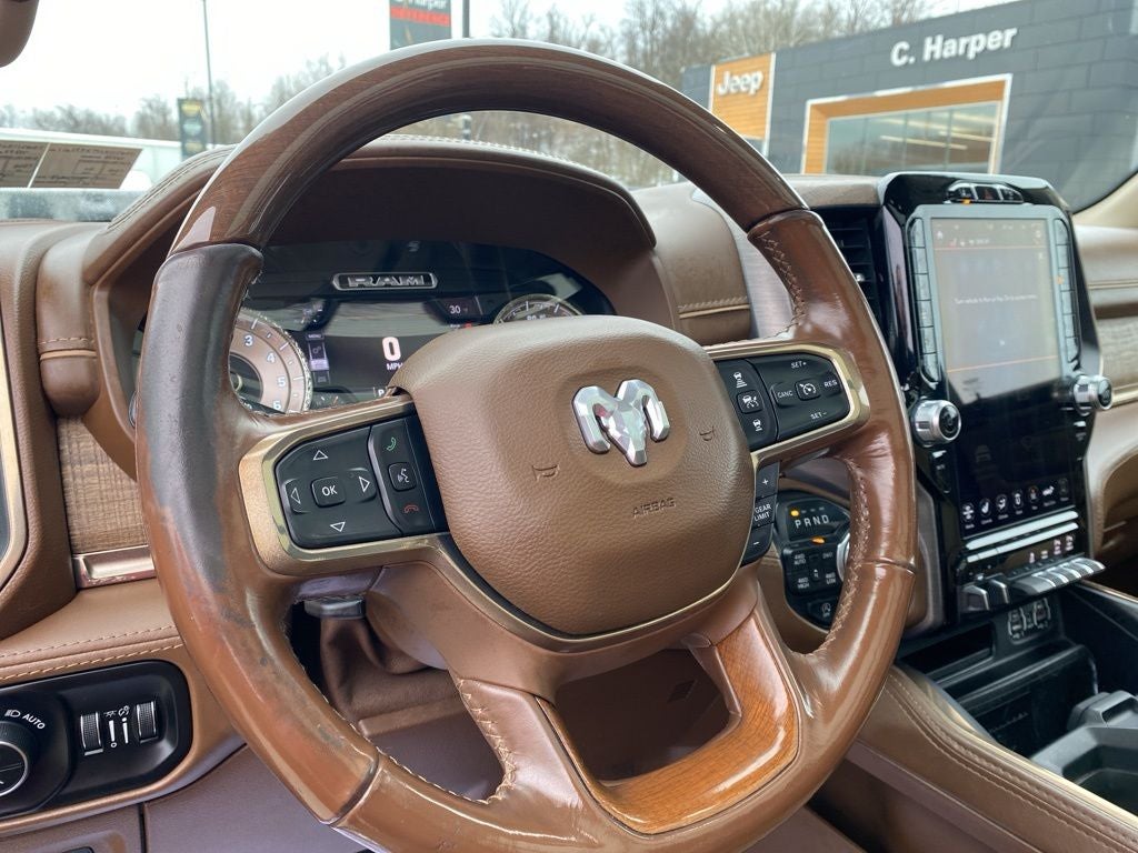 2020 RAM 1500 Laramie Longhorn Crew Cab 4x4 5'7' Box