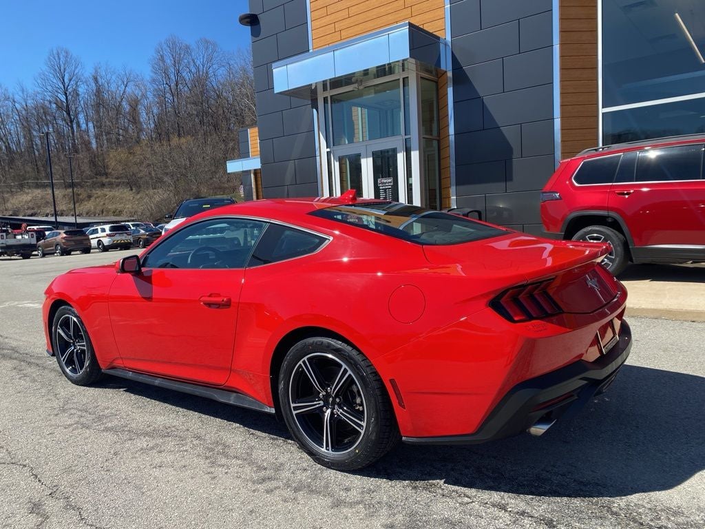 2024 Ford Mustang EcoBoost Fastback