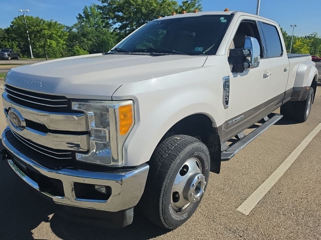 2017 Ford F-350SD Lariat DRW