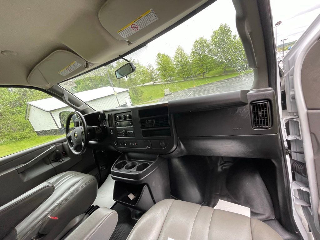 2021 Chevrolet Express 3500 Work Van Cargo