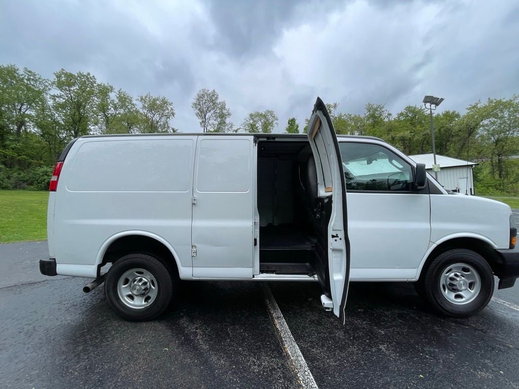 2021 Chevrolet Express 3500 Work Van Cargo