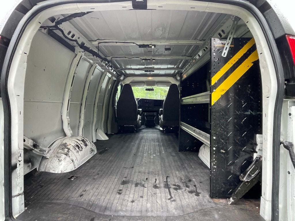 2021 Chevrolet Express 3500 Work Van Cargo