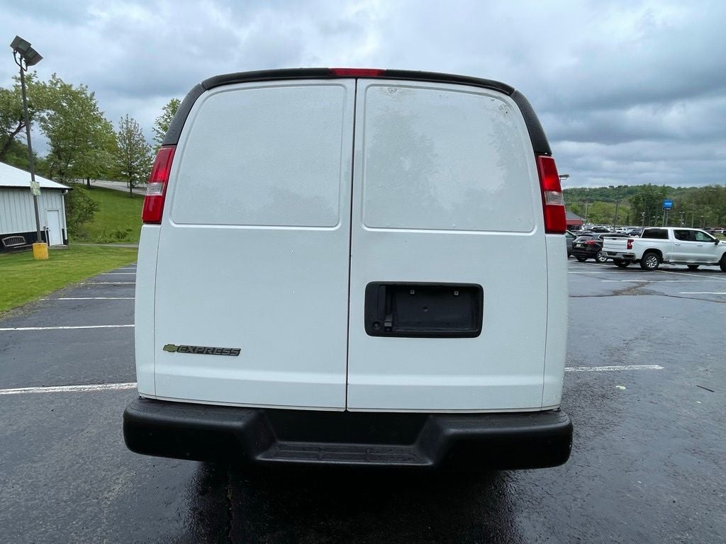 2021 Chevrolet Express 3500 Work Van Cargo