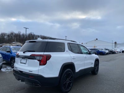 2023 GMC Acadia AWD SLT