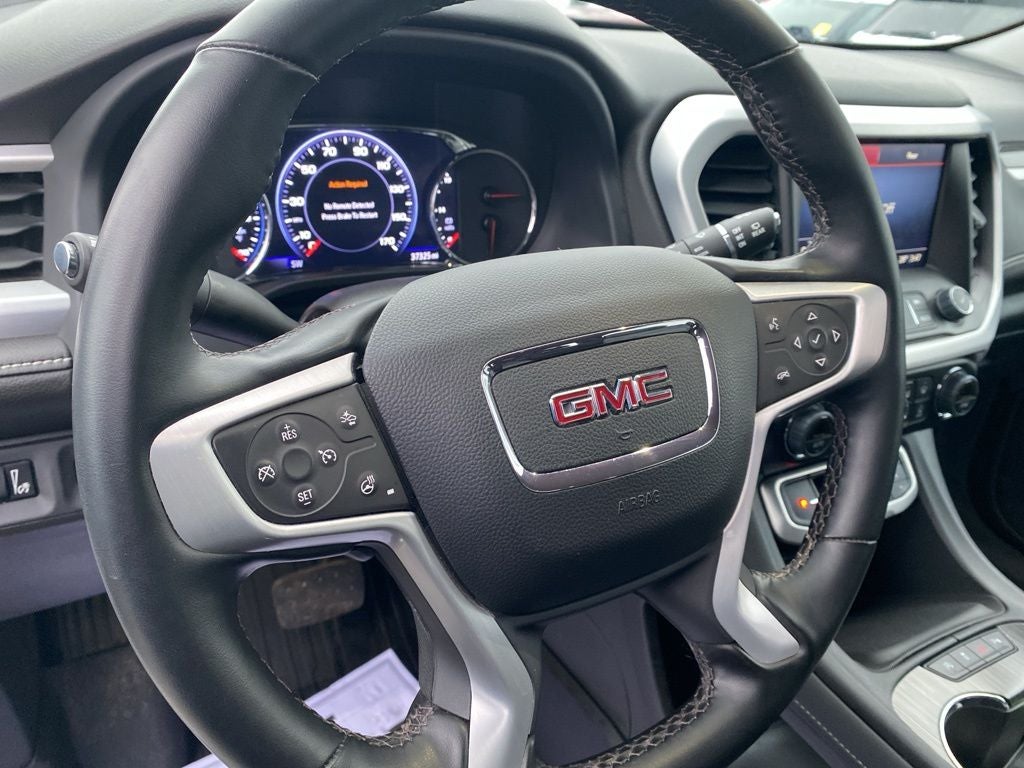 2023 GMC Acadia AWD SLT