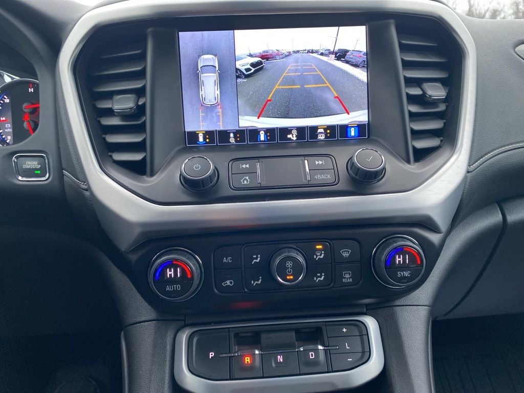 2023 GMC Acadia AWD SLT