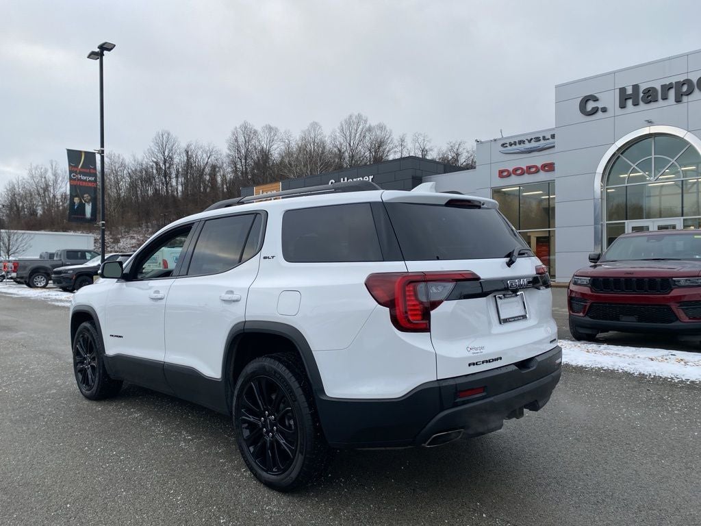 2023 GMC Acadia AWD SLT