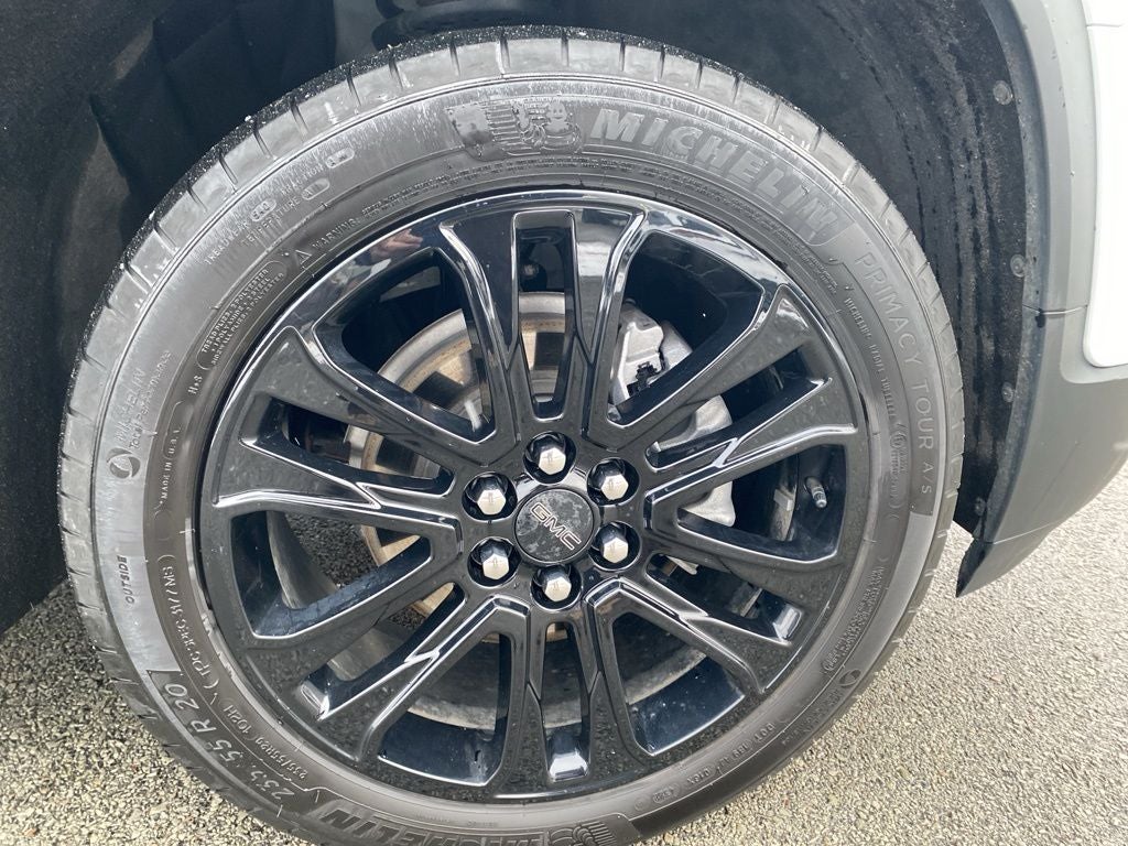 2023 GMC Acadia AWD SLT