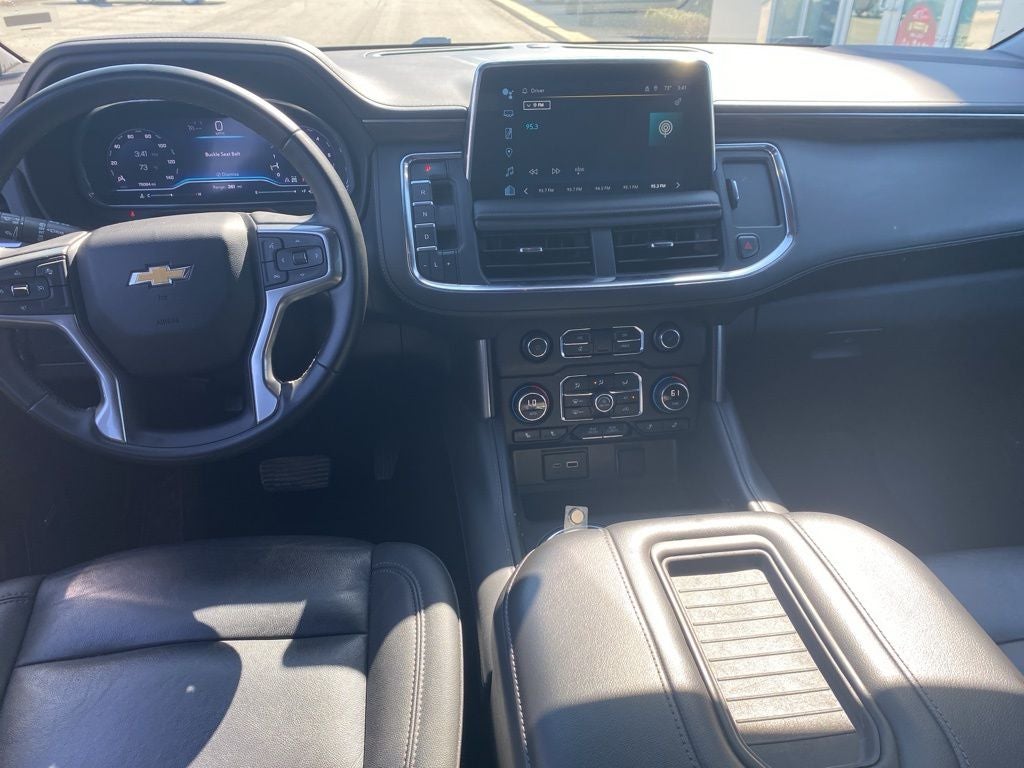 2024 Chevrolet Suburban LT