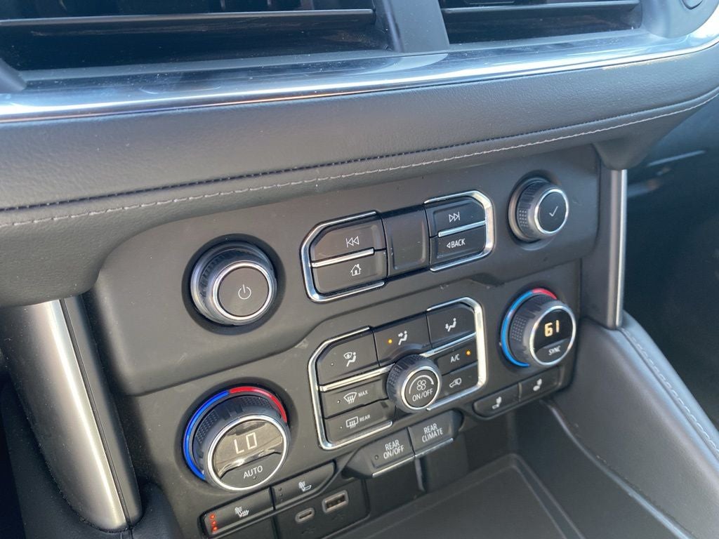 2024 Chevrolet Suburban LT