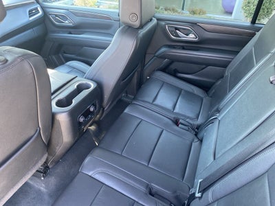 2024 Chevrolet Suburban LT