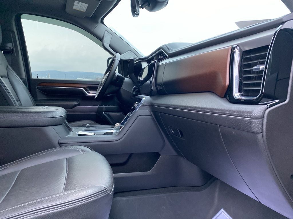 2024 GMC Sierra 2500HD 4WD Crew Cab Standard Bed Denali