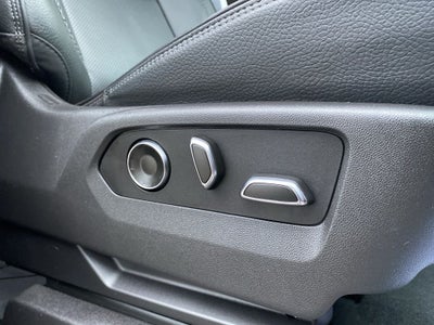 2024 GMC Sierra 2500HD 4WD Crew Cab Standard Bed Denali