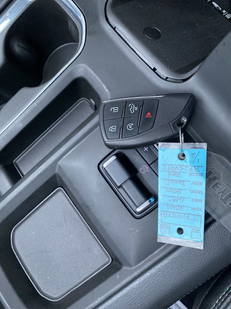 2024 GMC Sierra 2500HD 4WD Crew Cab Standard Bed Denali