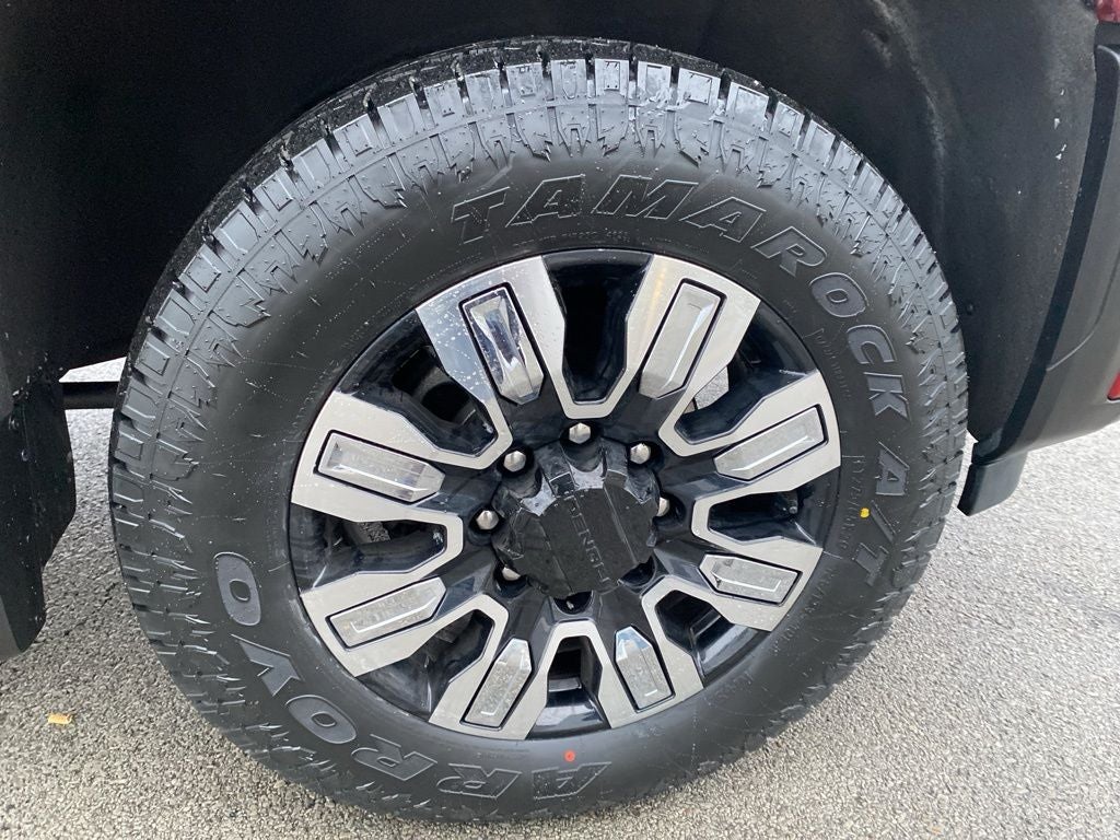 2024 GMC Sierra 2500HD 4WD Crew Cab Standard Bed Denali