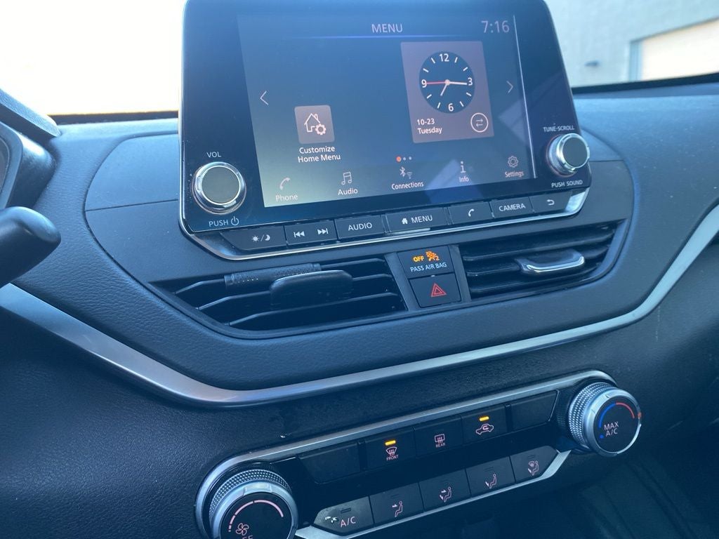 2022 Nissan Altima SV FWD