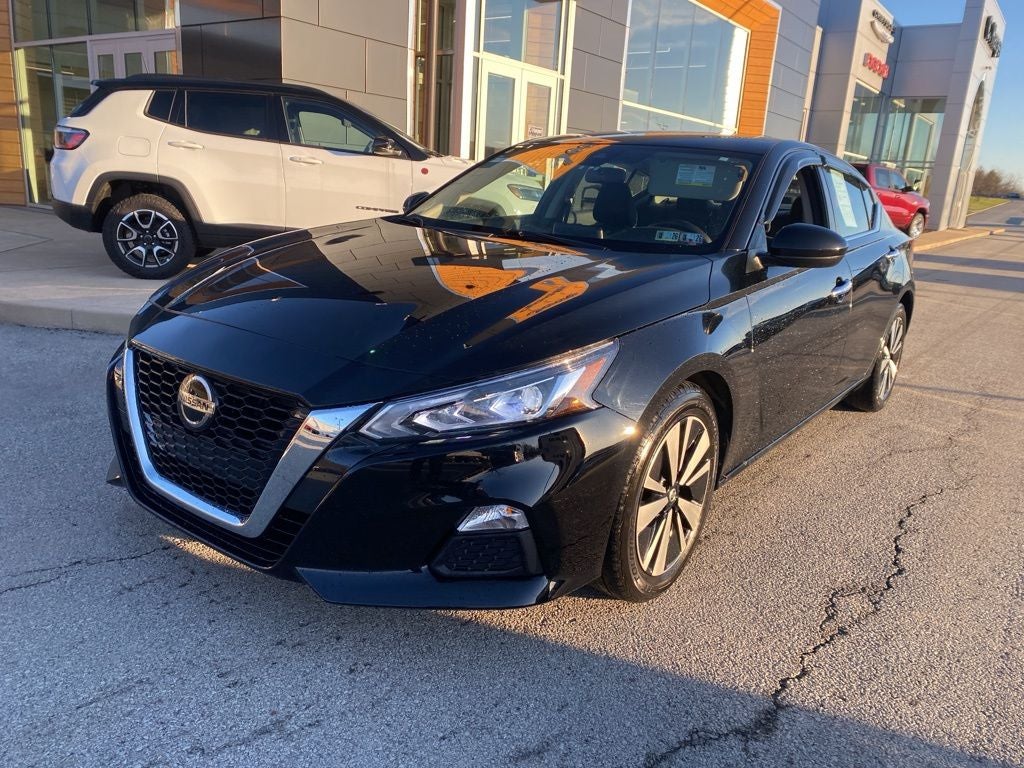 2022 Nissan Altima SV FWD