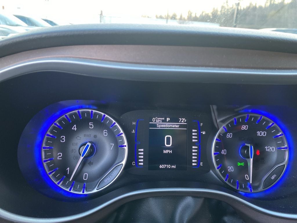 2023 Chrysler Voyager LX